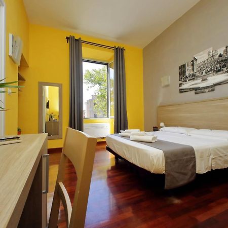 Lhg Comfy Rooms Рим Екстер'єр фото